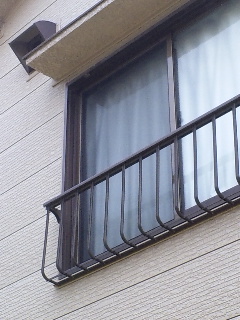 窓の引違い網戸